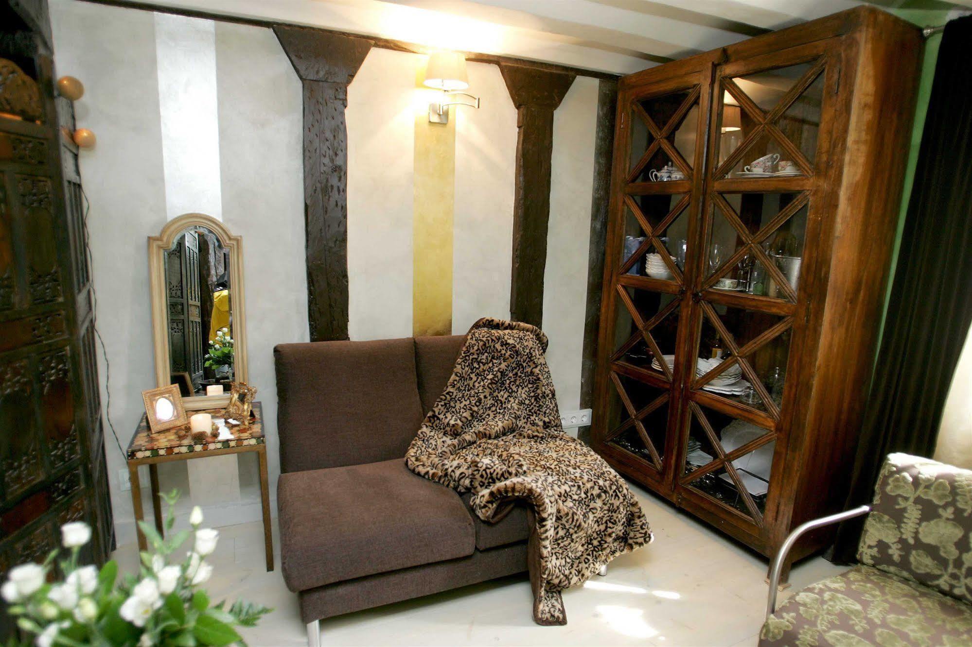 Hotel Boutique Valle De Oca Villanasur-Río de Oca Zewnętrze zdjęcie